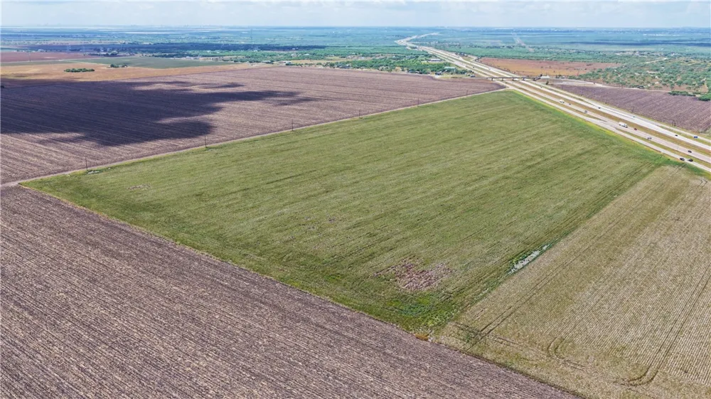 County Rd 1726 & HWY 37 Odem, TX 78370