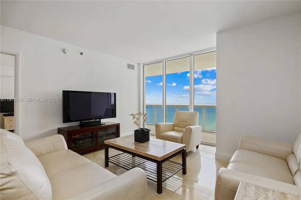 1830 S Ocean Dr #4204 Hallandale Beach, FL 33009