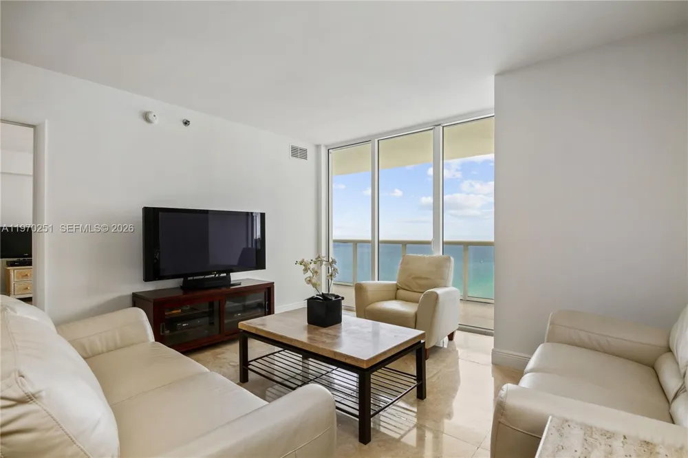 1830 S Ocean Dr #4204 Hallandale Beach, FL 33009