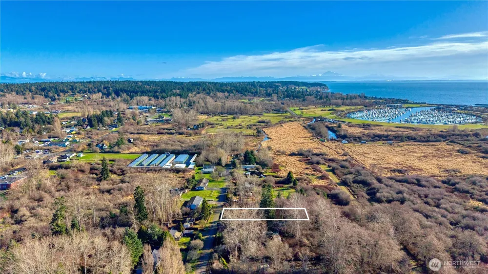 1427 Peltier Drive Point Roberts, WA 98281