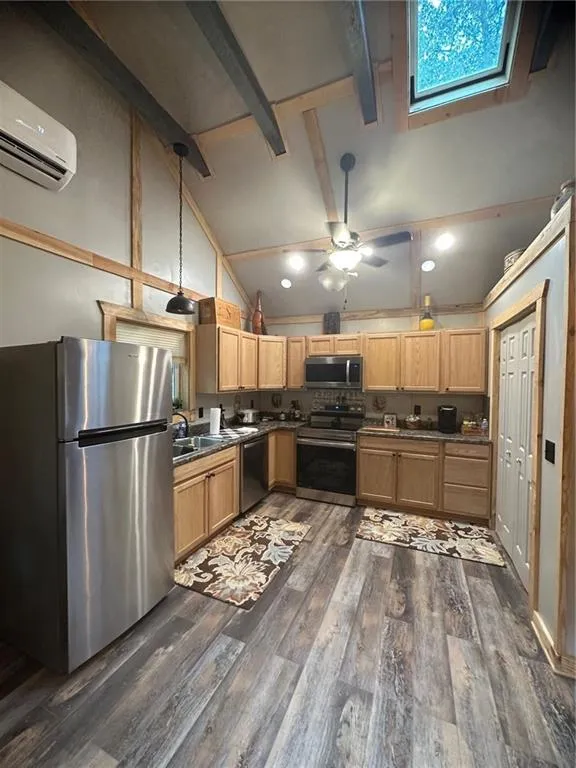 47 CRIPPLE CREEK LANE Tiger, GA 30576