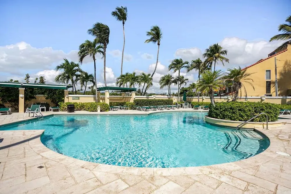 166 BEACH VILLAGE Humacao, PR 00791