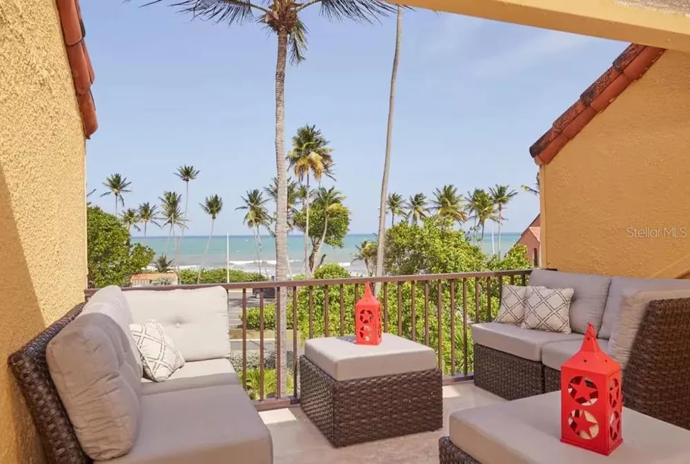166 BEACH VILLAGE Humacao, PR 00791