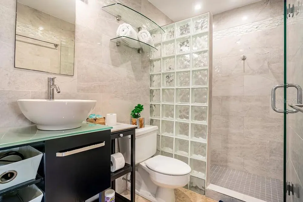 166 BEACH VILLAGE Humacao, PR 00791