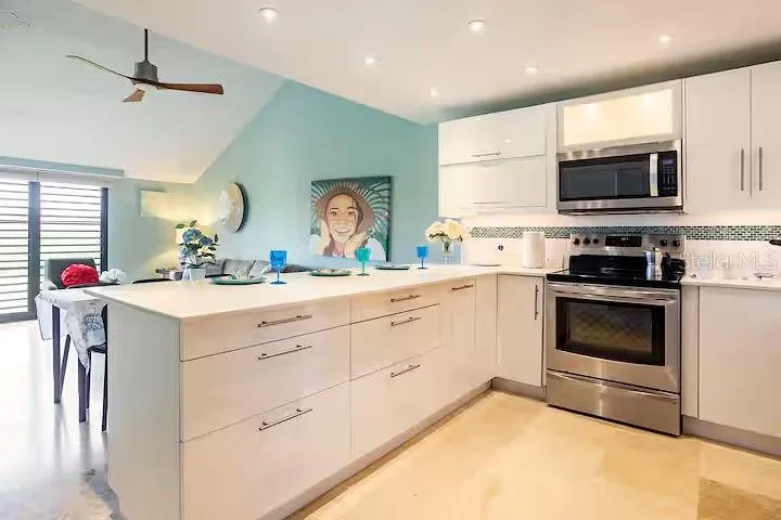 166 BEACH VILLAGE Humacao, PR 00791
