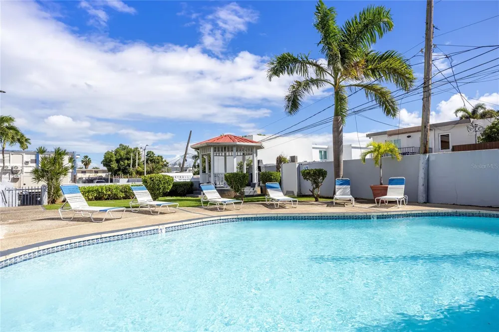 2306 CALLE LAUREL #11-E San Juan, PR 00913