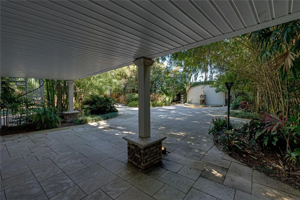 3515 GALLAGHER ROAD Dover, FL 33527