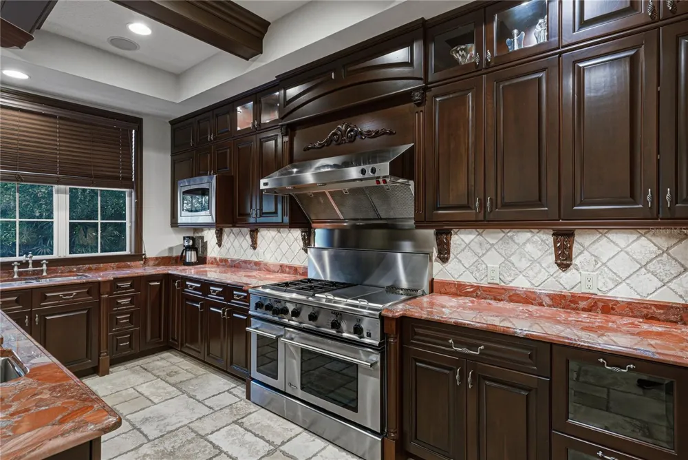3515 GALLAGHER ROAD Dover, FL 33527