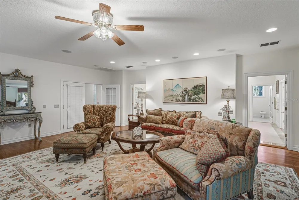 3515 GALLAGHER ROAD Dover, FL 33527