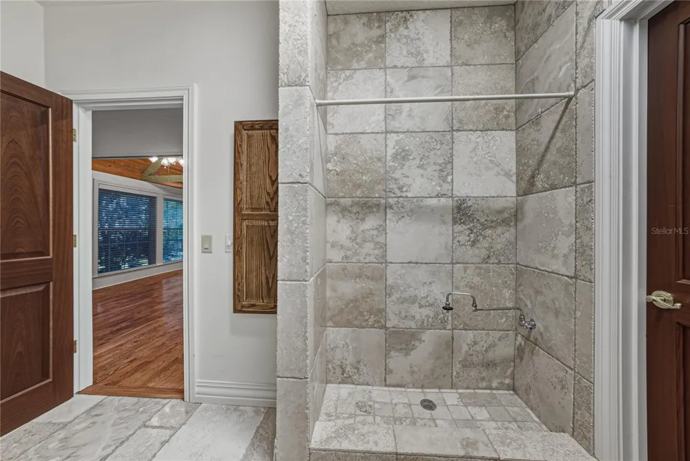 3515 GALLAGHER ROAD Dover, FL 33527