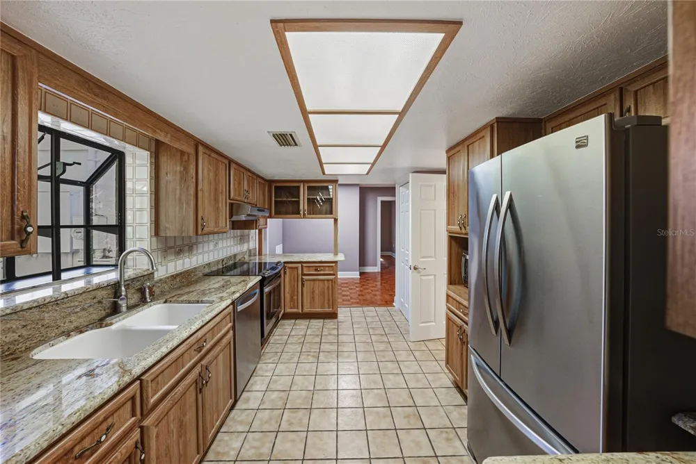 3515 GALLAGHER ROAD Dover, FL 33527