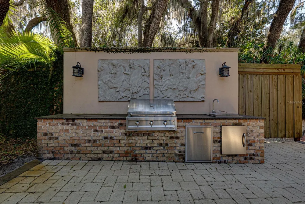 3515 GALLAGHER ROAD Dover, FL 33527