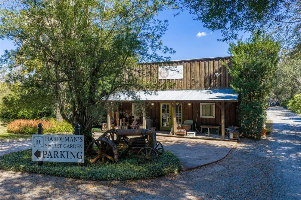 3515 GALLAGHER ROAD Dover, FL 33527
