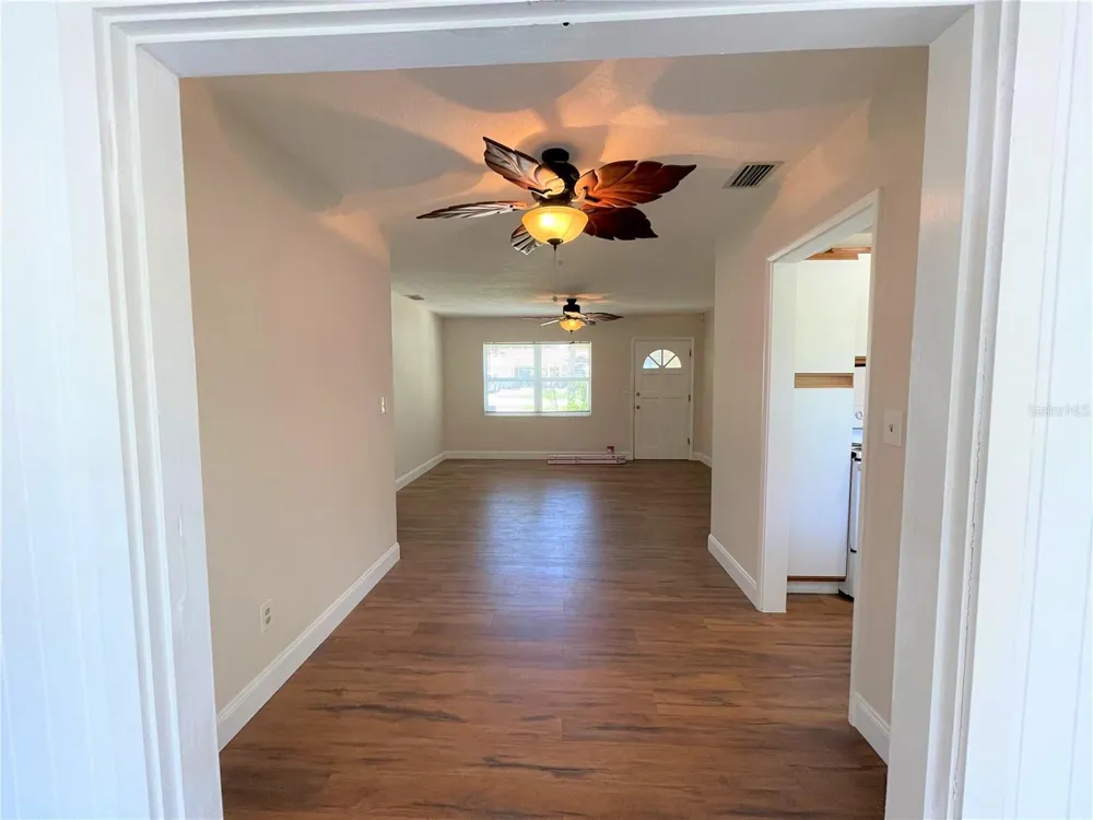 9 JEFF ROAD Largo, FL 33774
