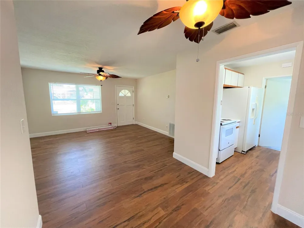 9 JEFF ROAD Largo, FL 33774