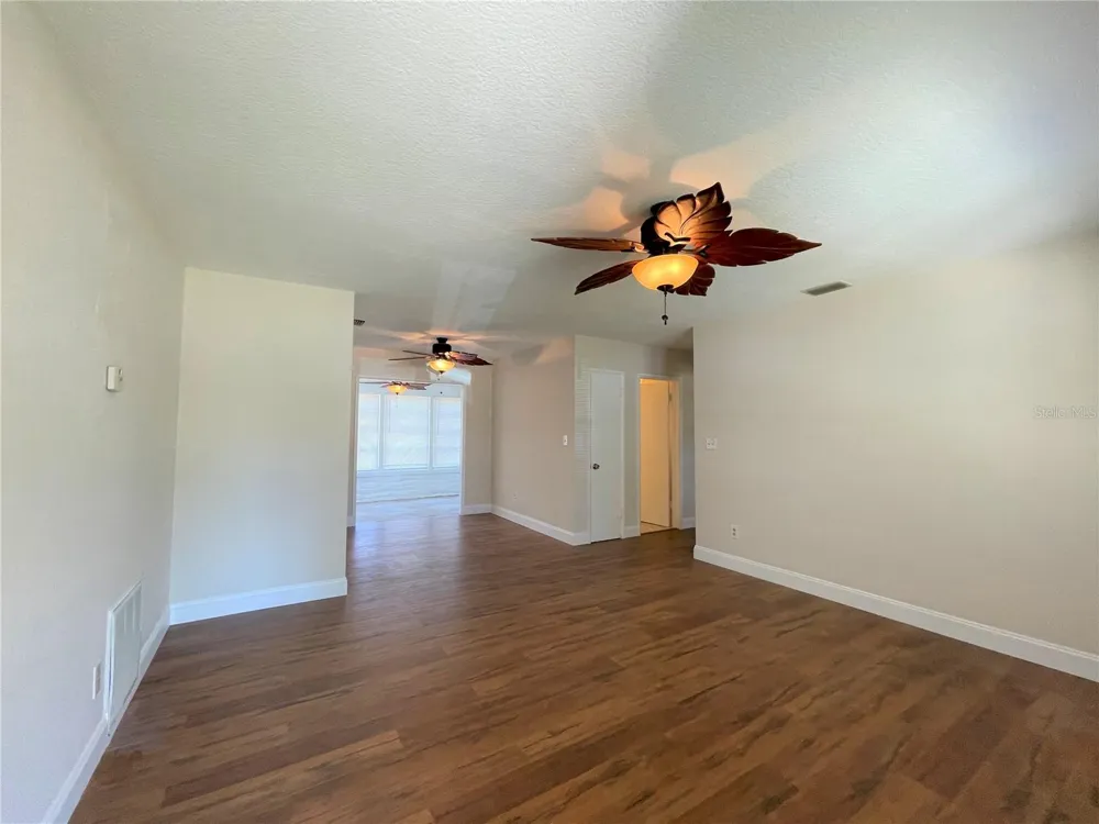 9 JEFF ROAD Largo, FL 33774