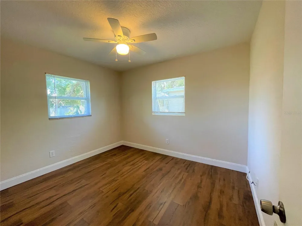 9 JEFF ROAD Largo, FL 33774