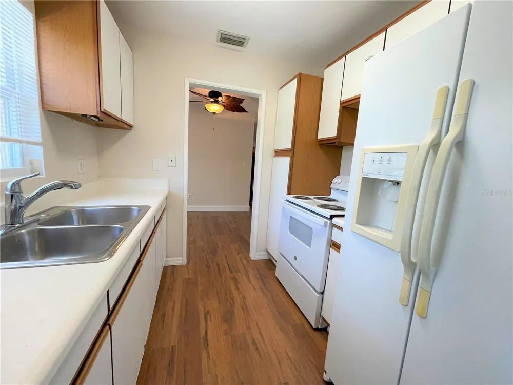 9 JEFF ROAD Largo, FL 33774
