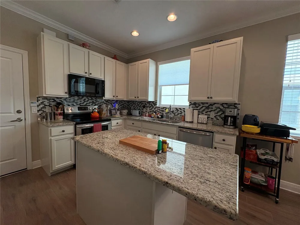 103 CUTLASS WAY Oldsmar, FL 34677