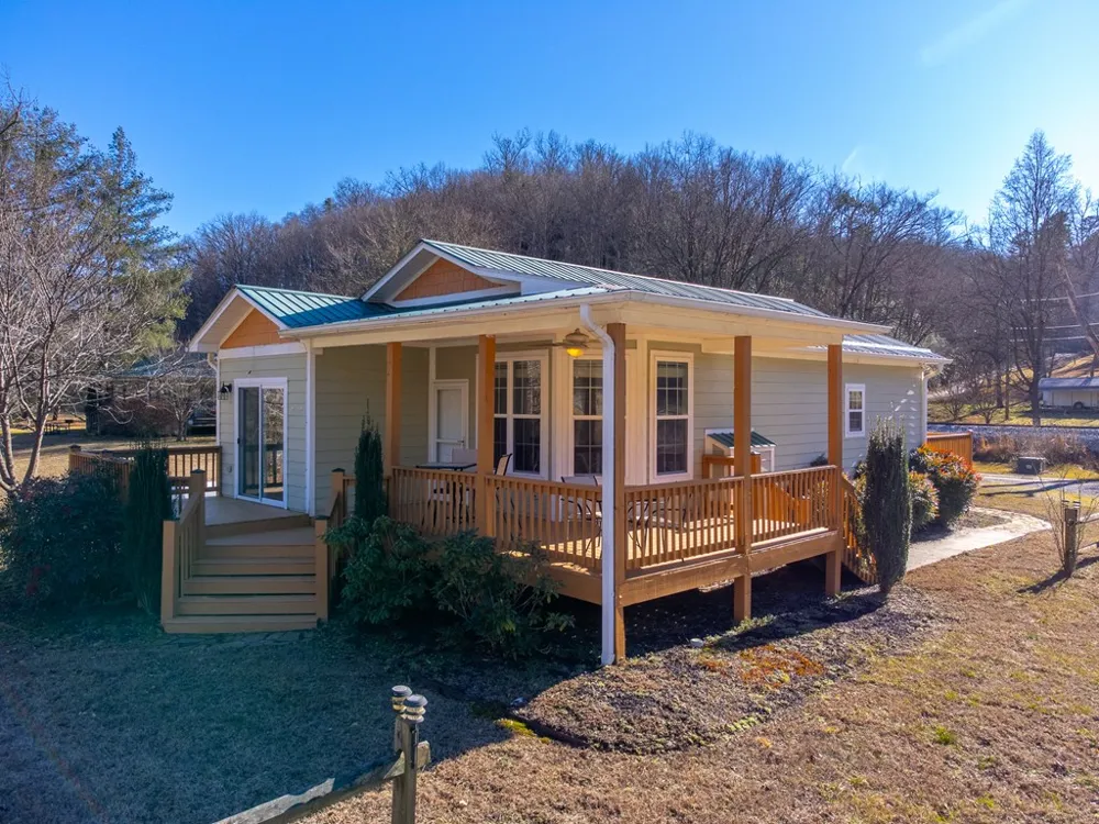 Hornet Dr. Whittier, NC 28789