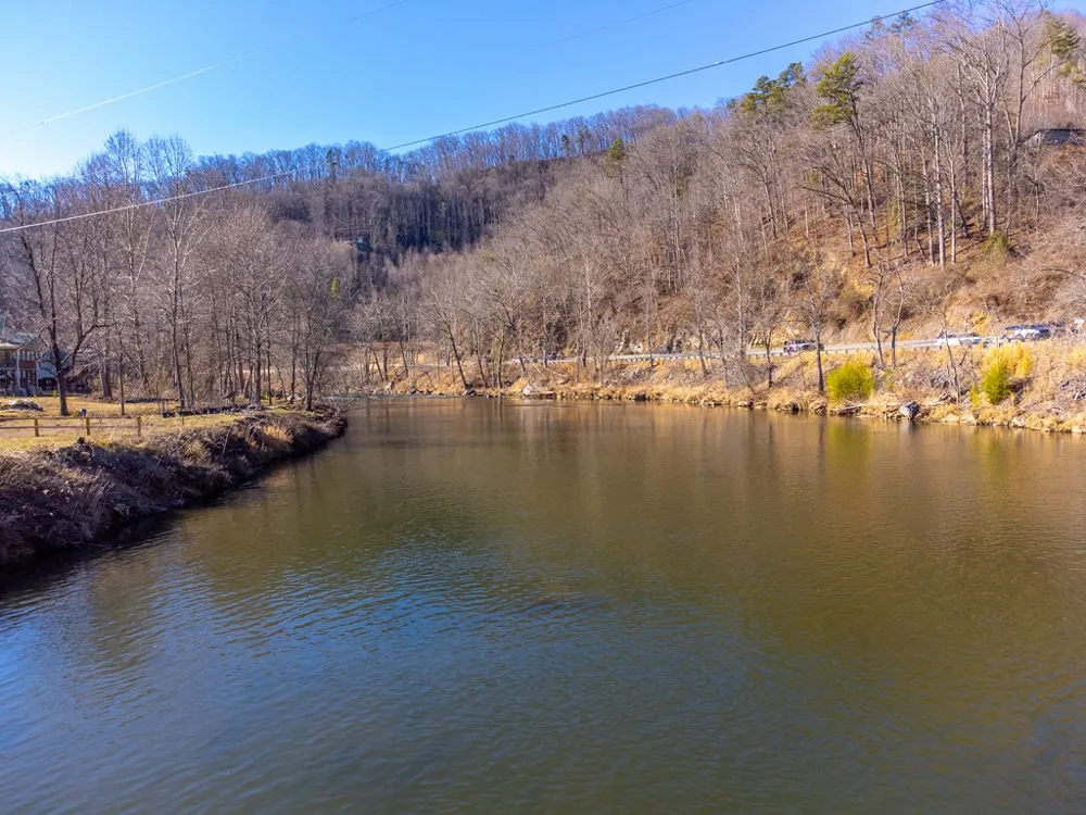 Hornet Dr. Whittier, NC 28789