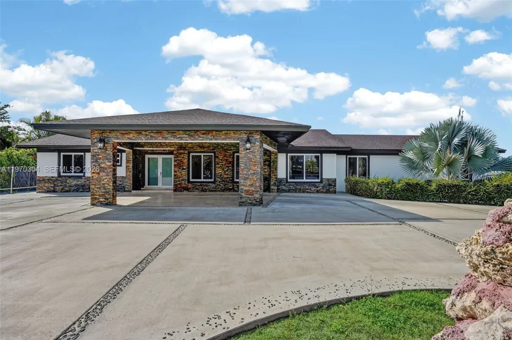 19390 SW 312th St Homestead, FL 33030