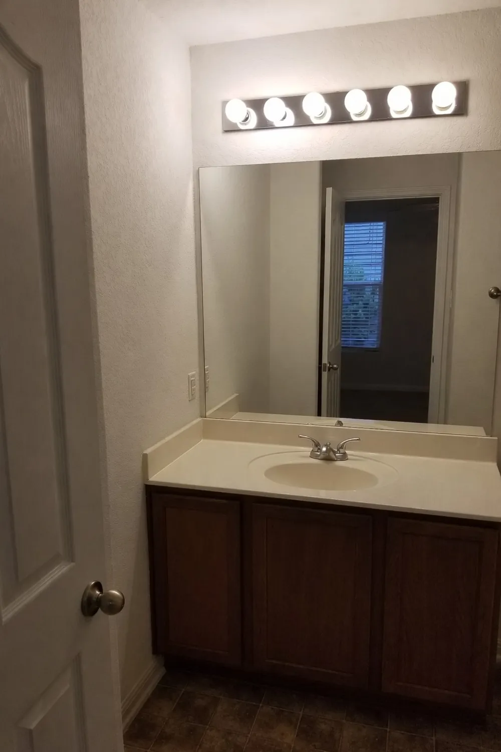 254 Trestle Tree San Marcos, TX 78666