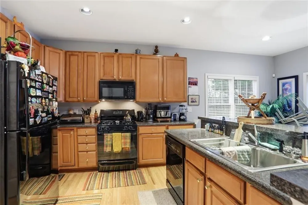 632 Grande View Stone Mountain, GA 30087