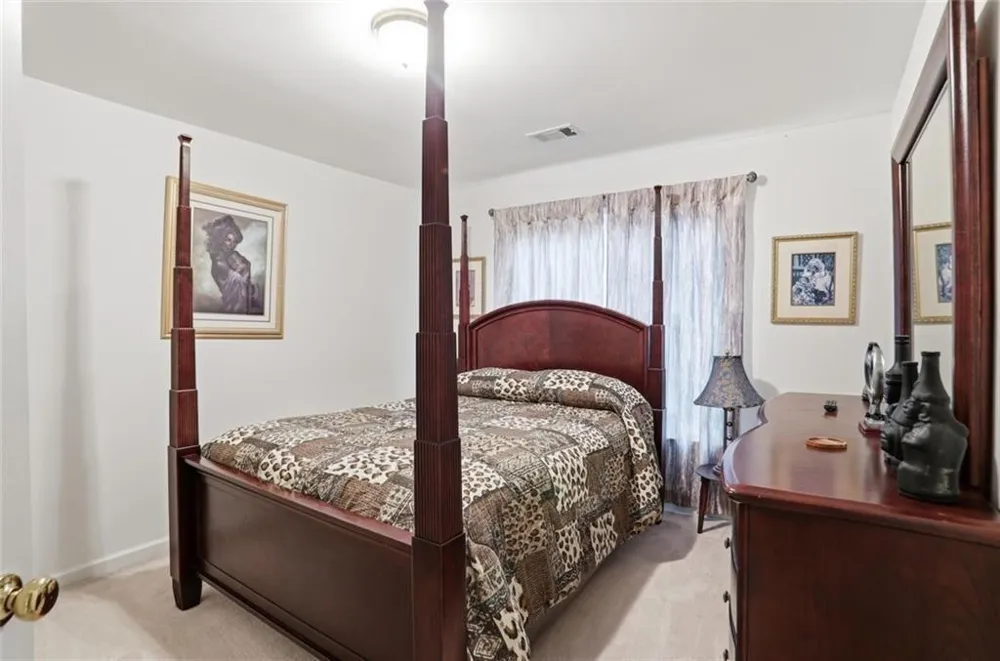 632 Grande View Stone Mountain, GA 30087