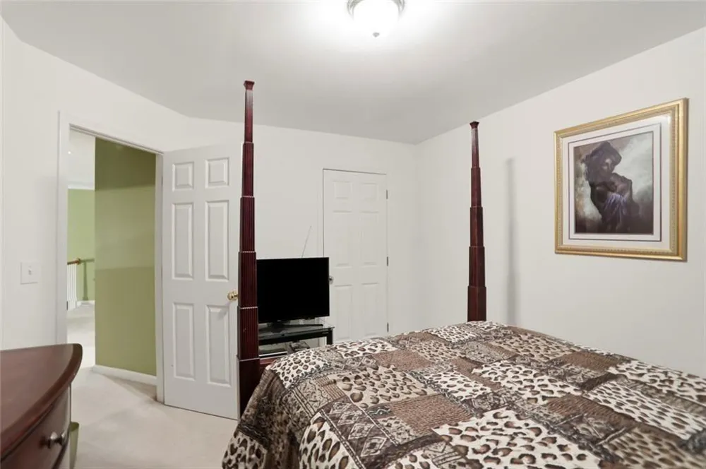 632 Grande View Stone Mountain, GA 30087