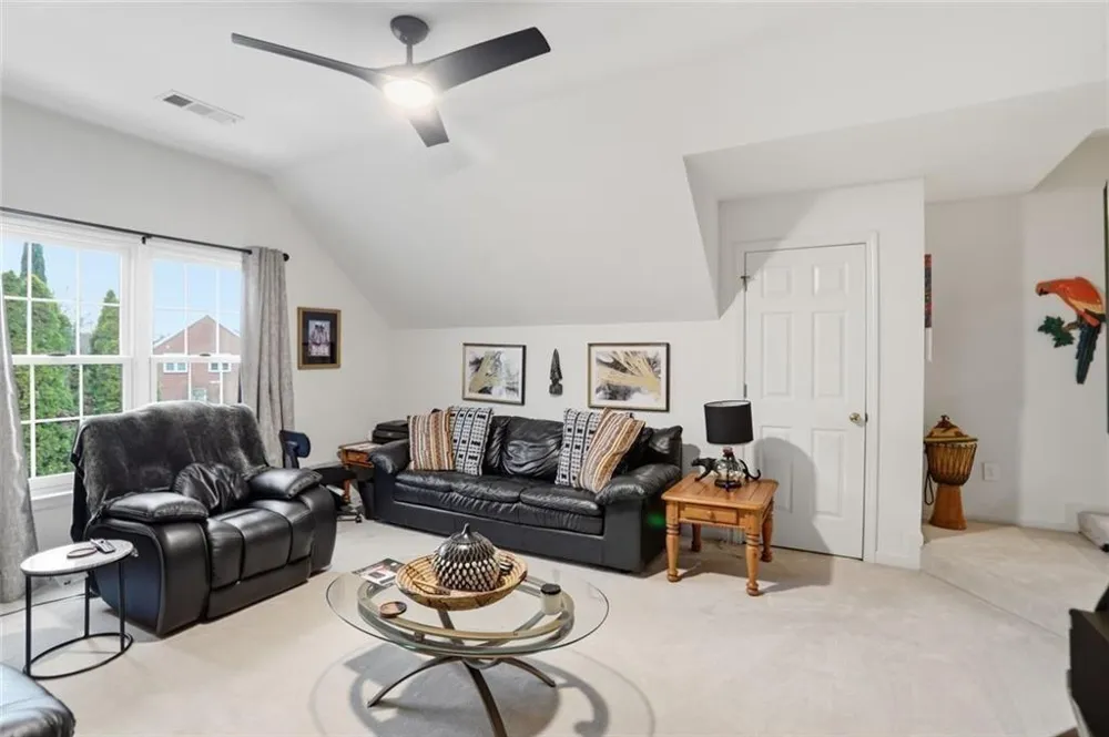 632 Grande View Stone Mountain, GA 30087