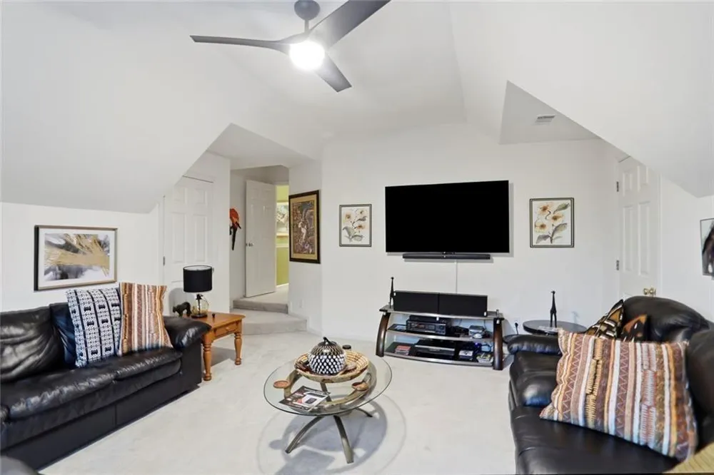 632 Grande View Stone Mountain, GA 30087