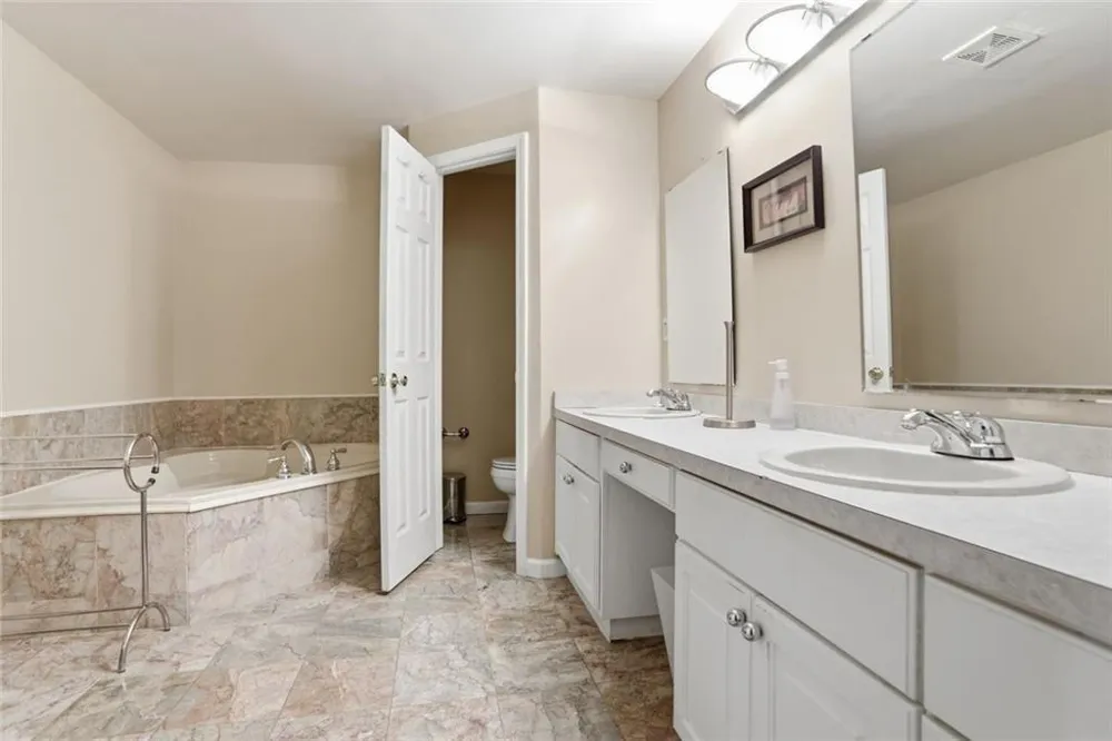 632 Grande View Stone Mountain, GA 30087