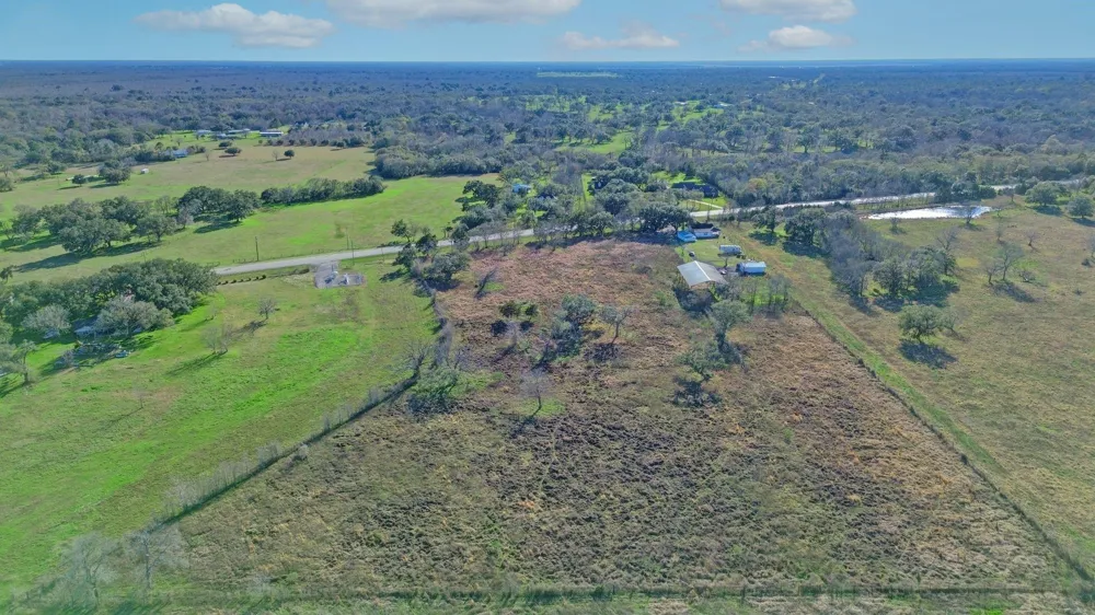 29929 Fm 1301 Road West Columbia, TX 77486