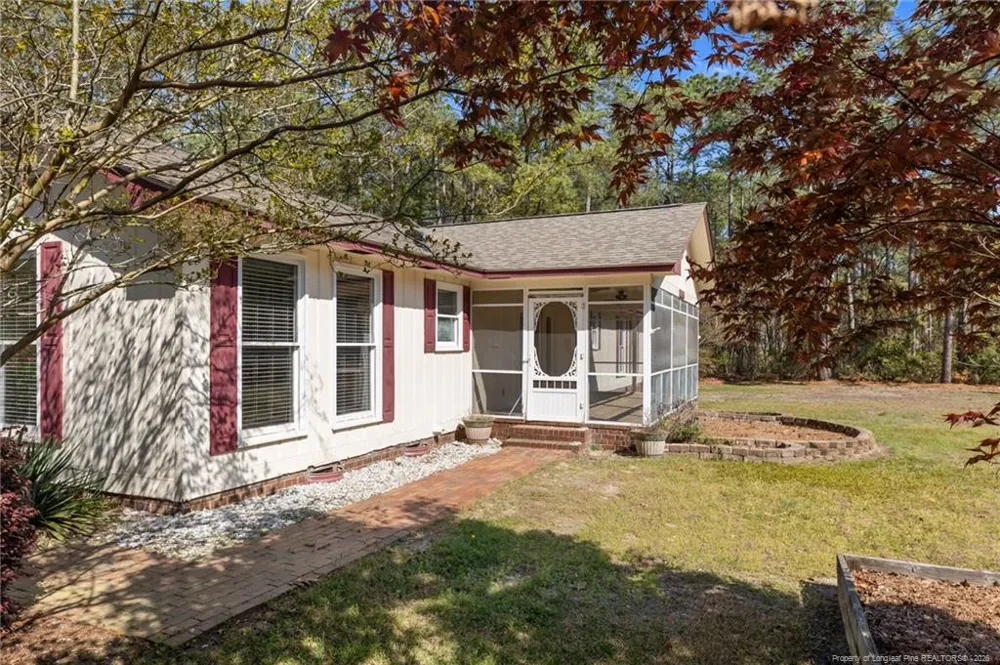 30080 Deercroft Drive Wagram, NC 28396