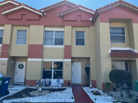 5214 NW 190th St