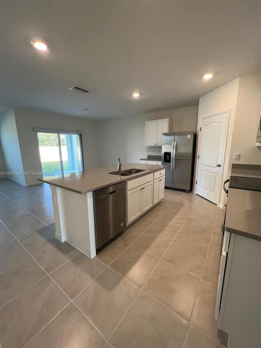2710 TRINIDAD RD #0 Other City - In The State Of Florida, FL 33844