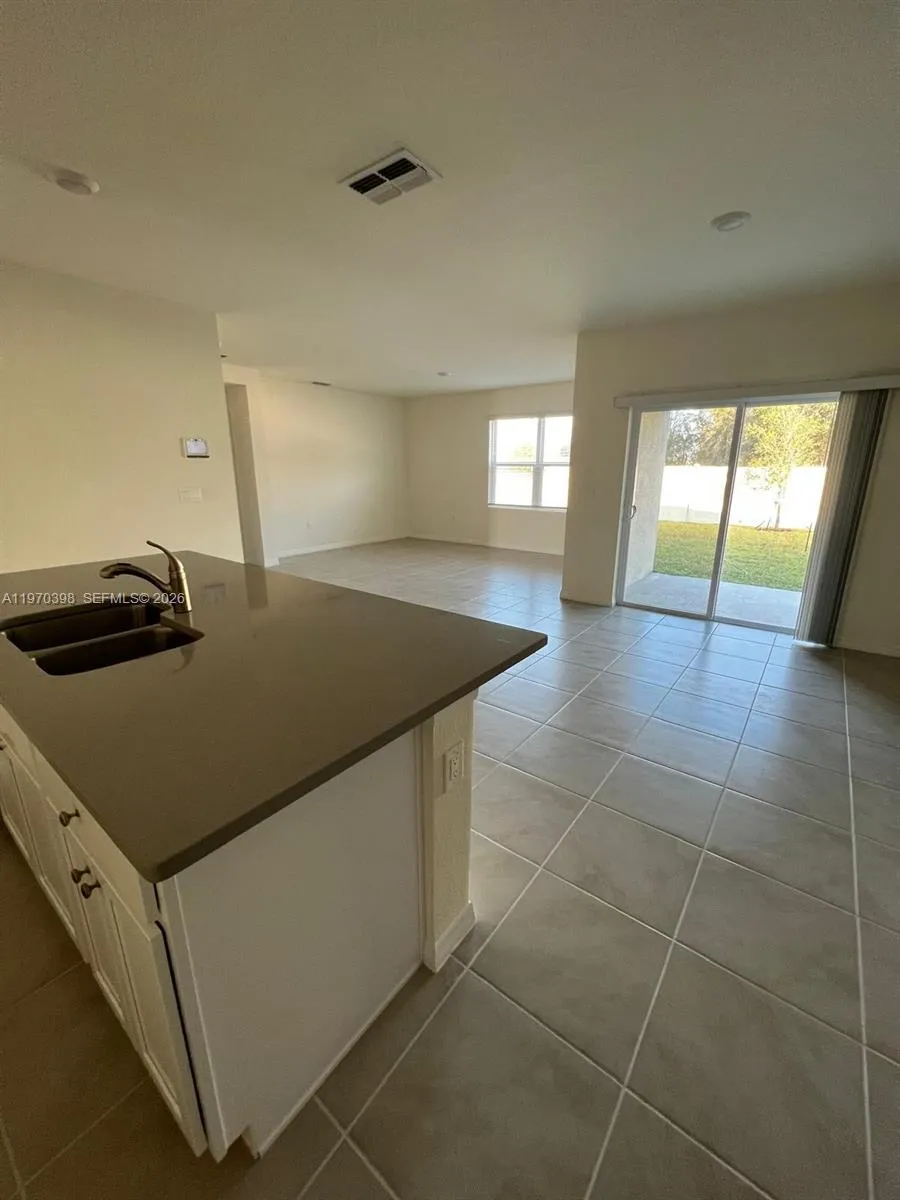 2710 TRINIDAD RD #0 Other City - In The State Of Florida, FL 33844