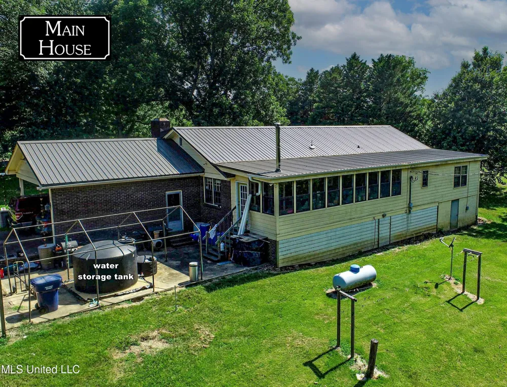 14912 Ms 35 Batesville, MS 38606