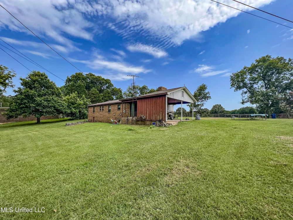 14912 Ms 35 Batesville, MS 38606