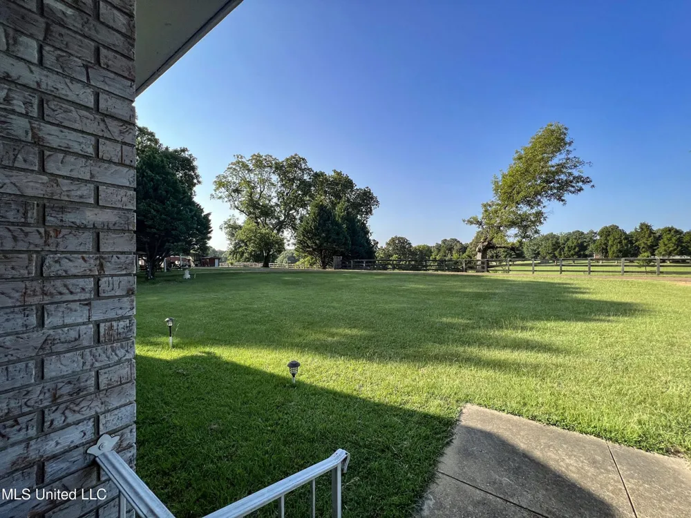 14912 Ms 35 Batesville, MS 38606