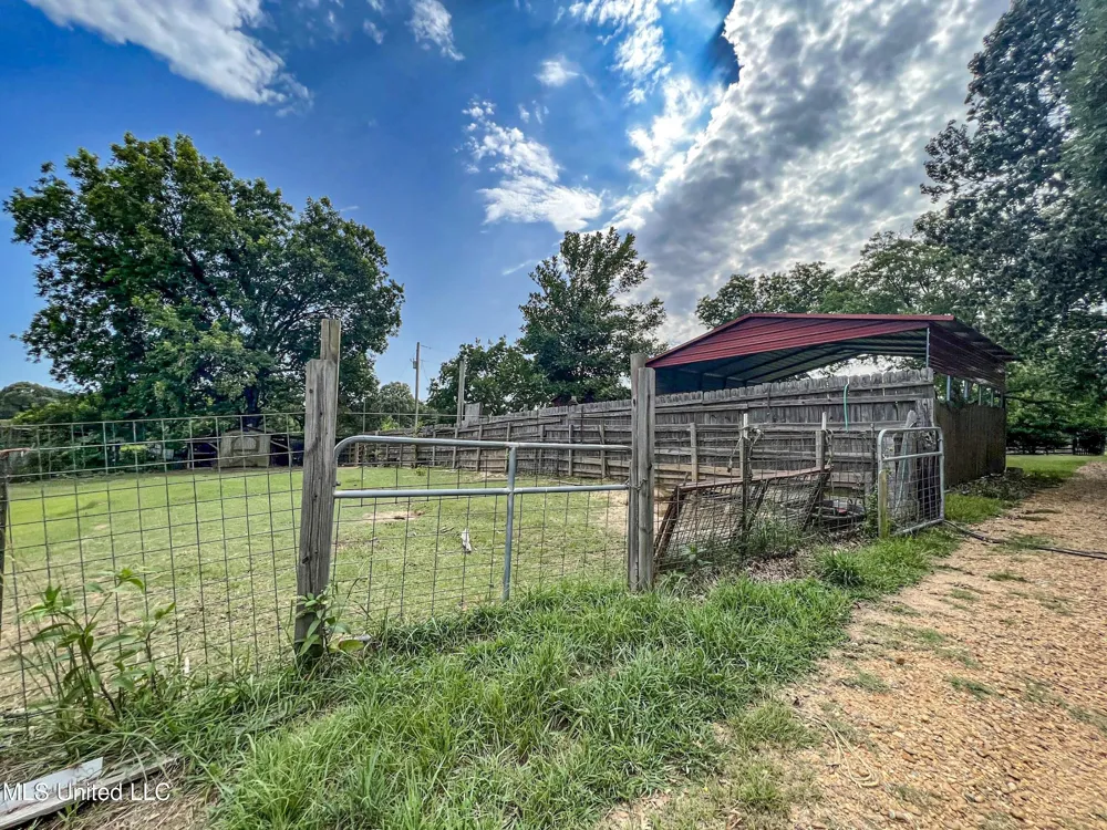 14912 Ms 35 Batesville, MS 38606