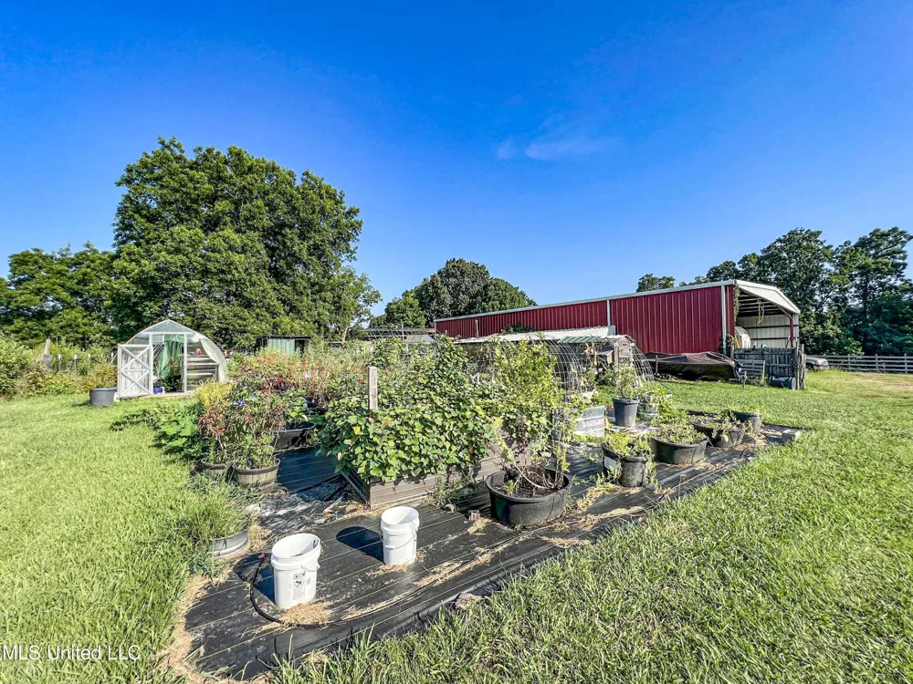 14912 Ms 35 Batesville, MS 38606