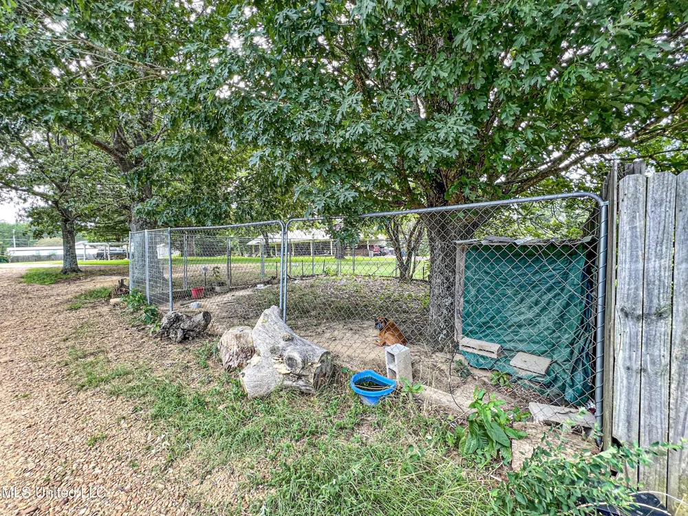 14912 Ms 35 Batesville, MS 38606