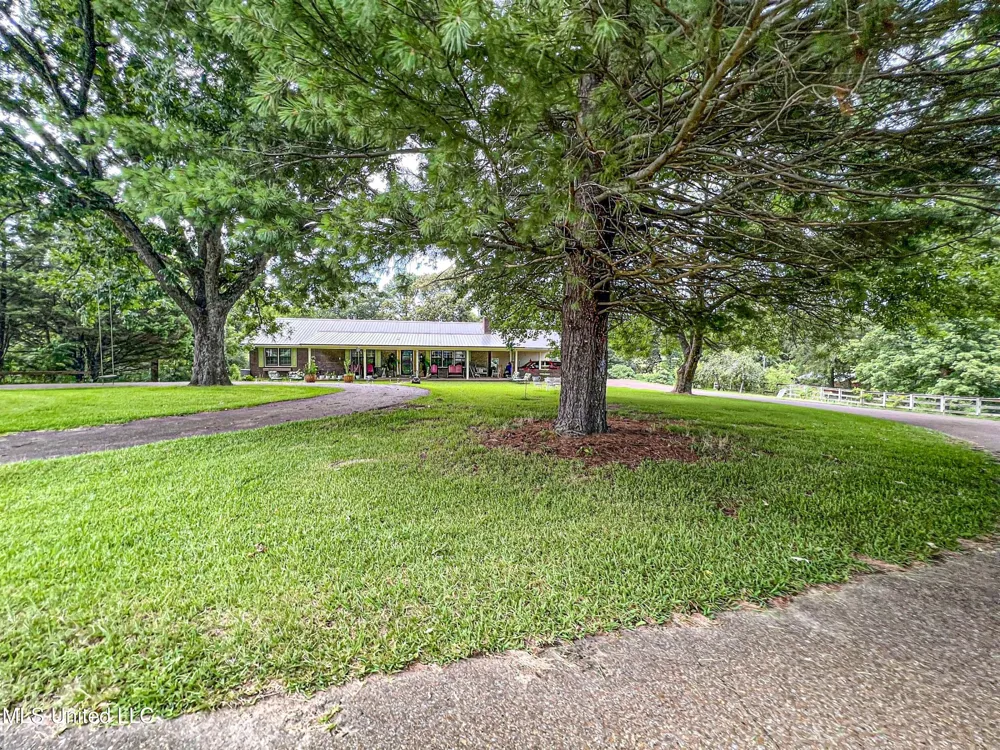 14912 Ms 35 Batesville, MS 38606