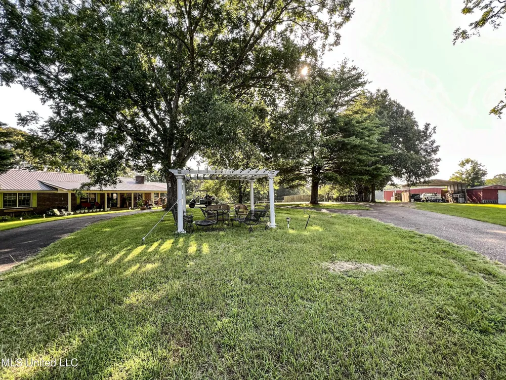 14912 Ms 35 Batesville, MS 38606