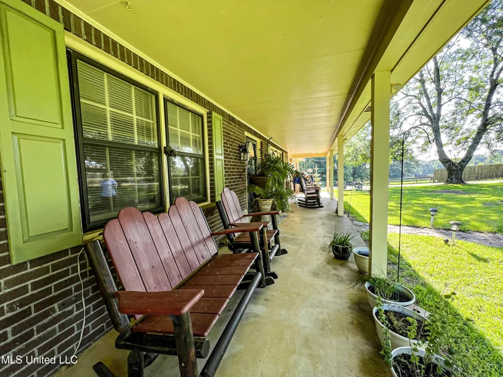 14912 Ms 35 Batesville, MS 38606