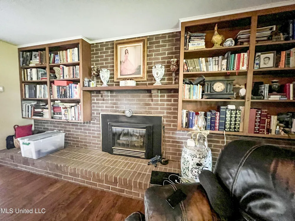 14912 Ms 35 Batesville, MS 38606