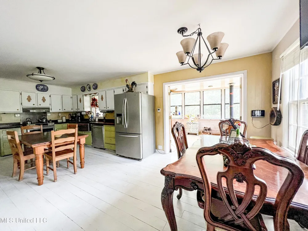14912 Ms 35 Batesville, MS 38606