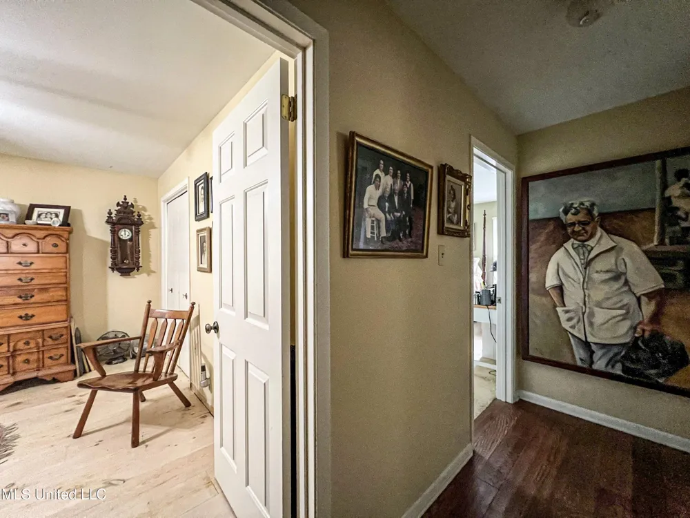 14912 Ms 35 Batesville, MS 38606